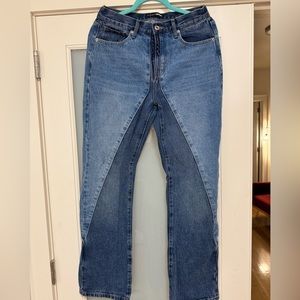 Denim jeans with paneling